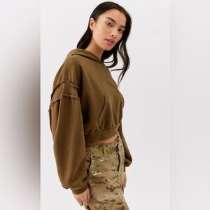 BDG Urban Outfitters Charlyee Cropped Hoodie Sweatshirt
